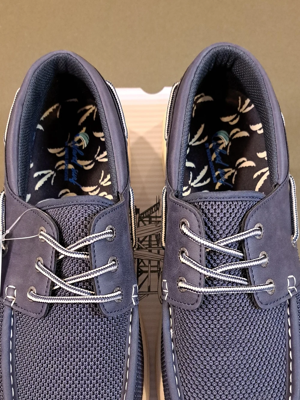 Island Surf Arnalt 3 Eyelet Men’s Boat Shoe - Color: Navy - Size: 11.5